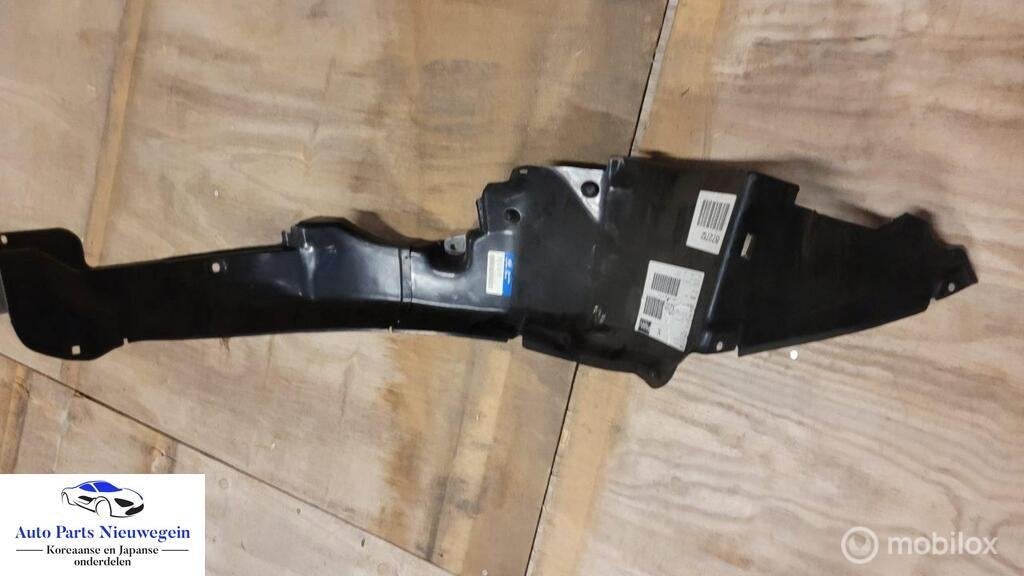 Binnenscherm origineel linksvoor Hyundai Coupé  86811-27000, Auto-onderdelen, Nieuw, Ophalen of Verzenden, Hyundai, Hyundai