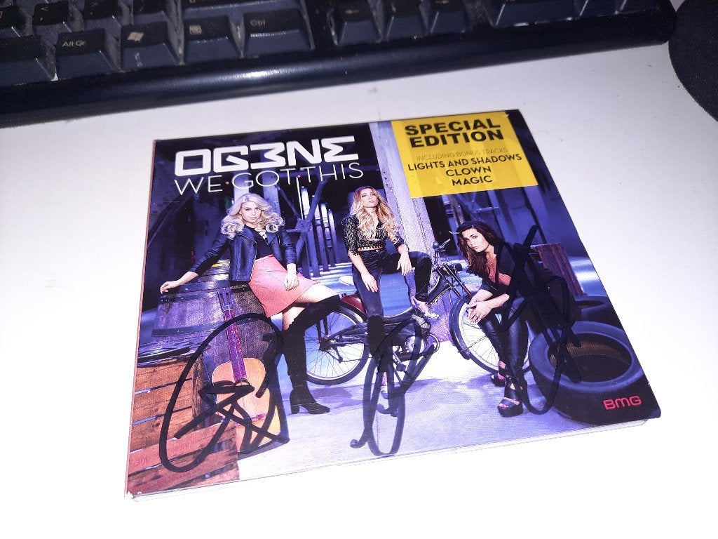 CD GESIGNEERD O'G3NE – We Got This Special Edition, Ophalen, Zo goed als nieuw, Album, Gesigneerd