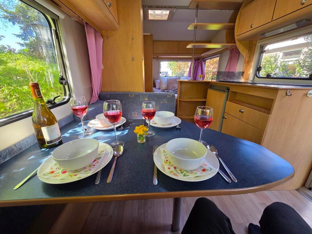 Te koop caravan Delta Euroliner 4100 LB met mover, Caravans en Kamperen, Caravans, 750 - 1000 kg, Particulier, 4 tot 5 meter, Tot en met 4