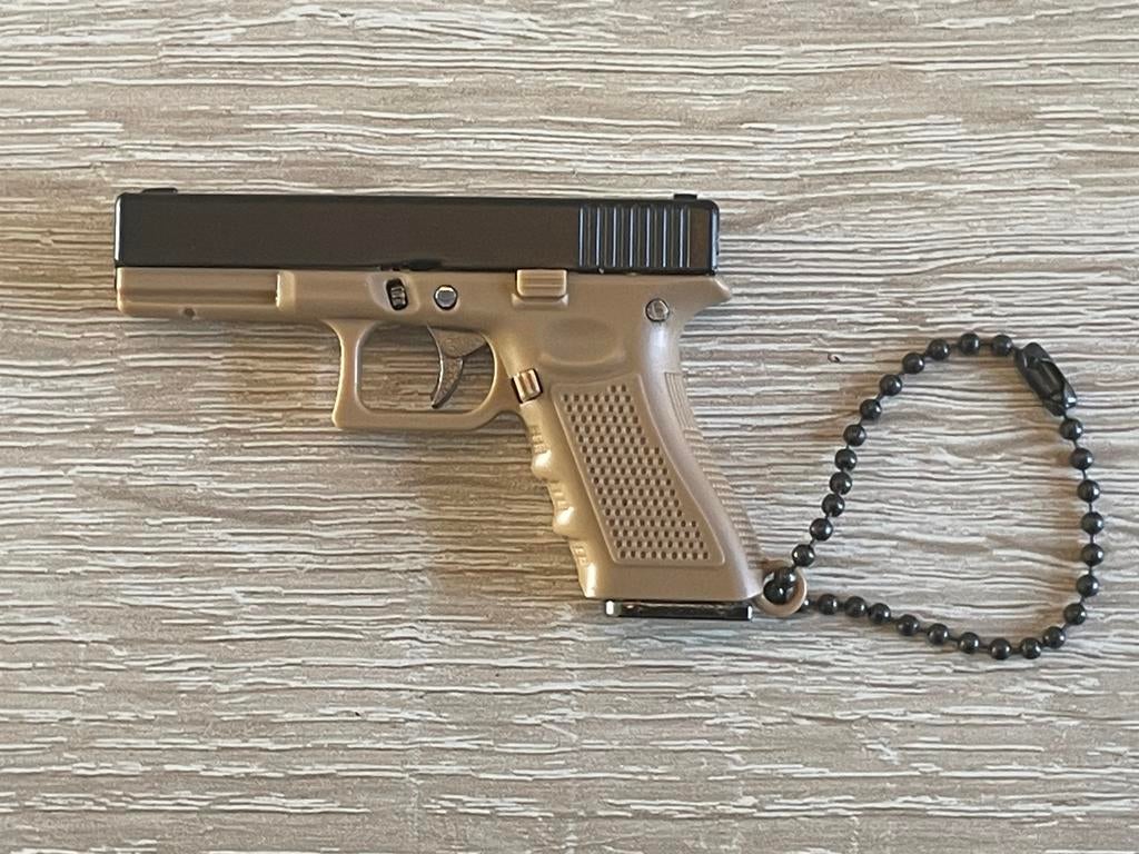 Glock 17 sleutelhanger, Sport en Fitness, Schietsport-accessoires, Ophalen, Nieuw