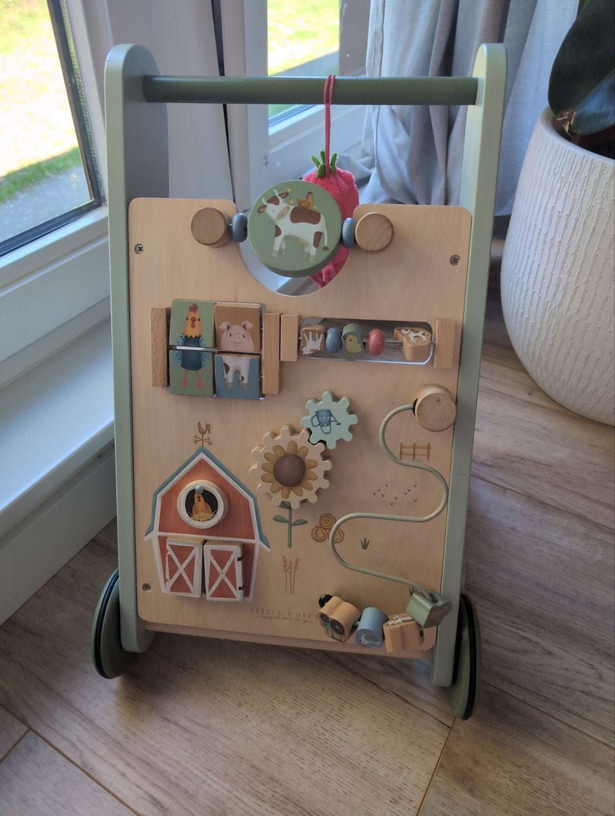 Little Dutch loopwagen met valbeschermend rugkussen, Ophalen, Zo goed als nieuw, Babygym, Met wieltjes