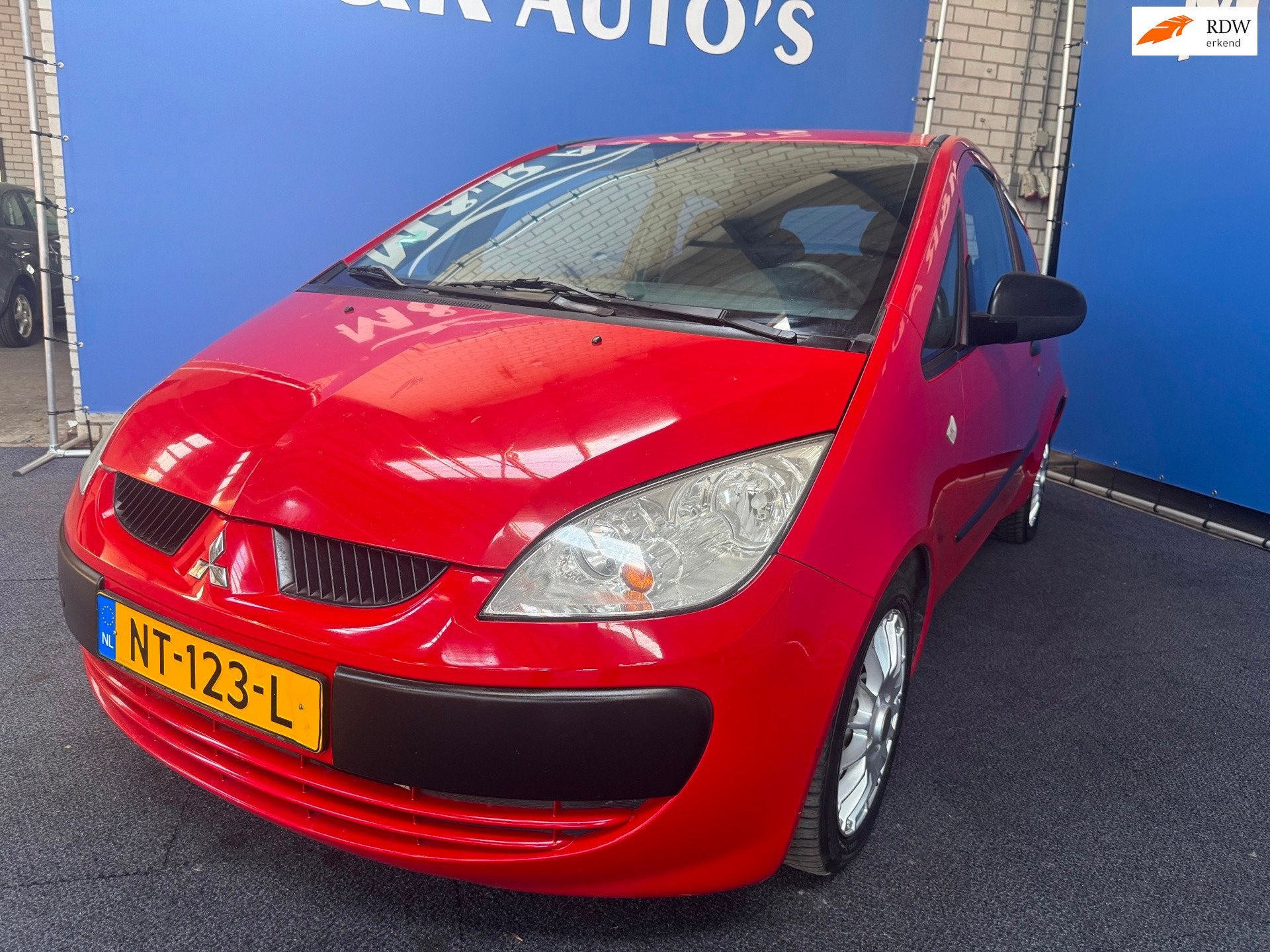Mitsubishi Colt 1.1 Inbusiness Nieuwe APK, Auto's, Voorwielaandrijving, Stof, Gebruikt, Bedrijf