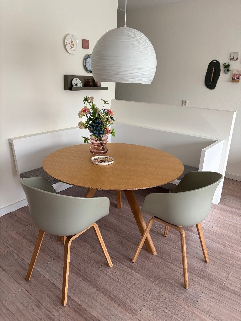 Hay eettafel CP20 en 2 Hay AAC22 kuipstoelen, Ophalen, Gebruikt, Scandinavisch, Vijf personen of meer
