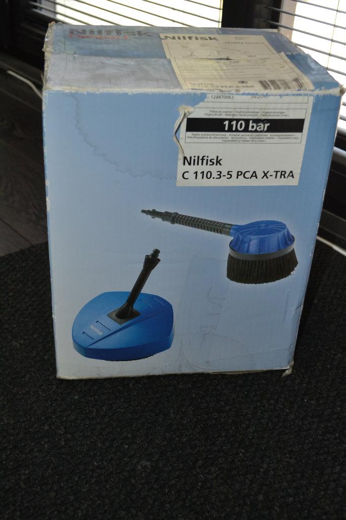 Nilfisk Compact Patiocleaner+Roterende Wasborstel, Tuin en Terras, Hogedrukreinigers, Ophalen, Nieuw, Elektrisch, Nilfisk