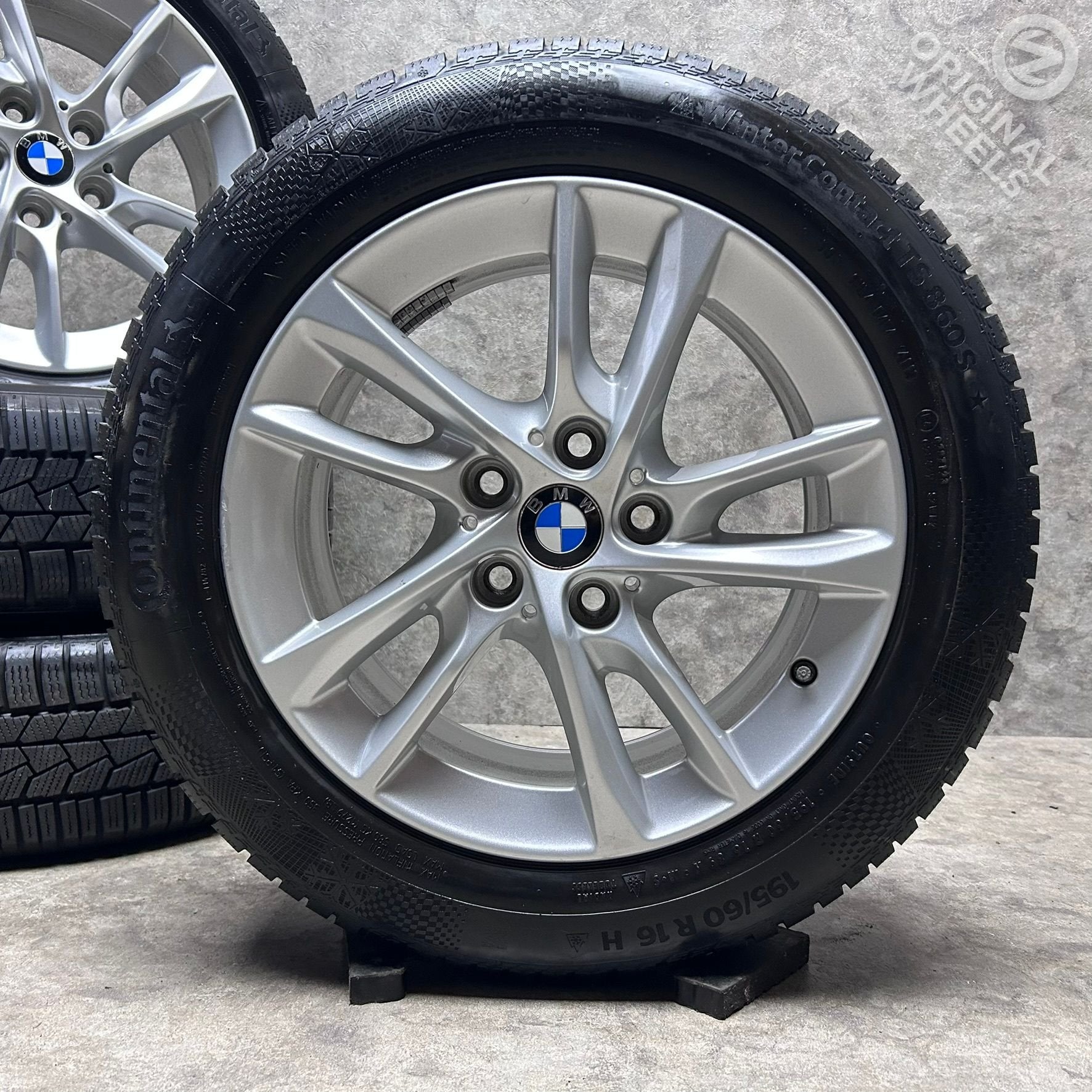 16 inch originele velgen + winterbanden BMW 1 2 serie F40, Auto-onderdelen, Gebruikt, -, Banden en Velgen, -