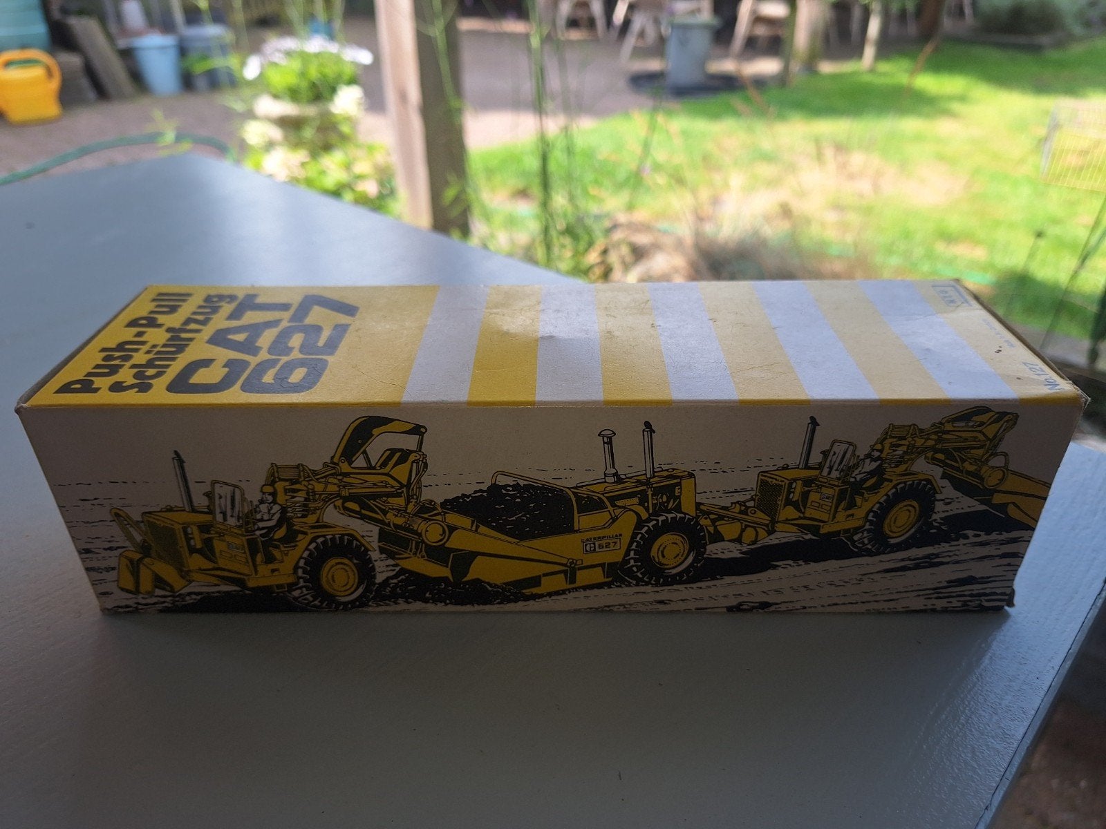 Caterpillar 627 Push-Pull Scraper Model, Hobby en Vrije tijd, Modelbouw | Auto's en Voertuigen, Zo goed als nieuw, Overige typen