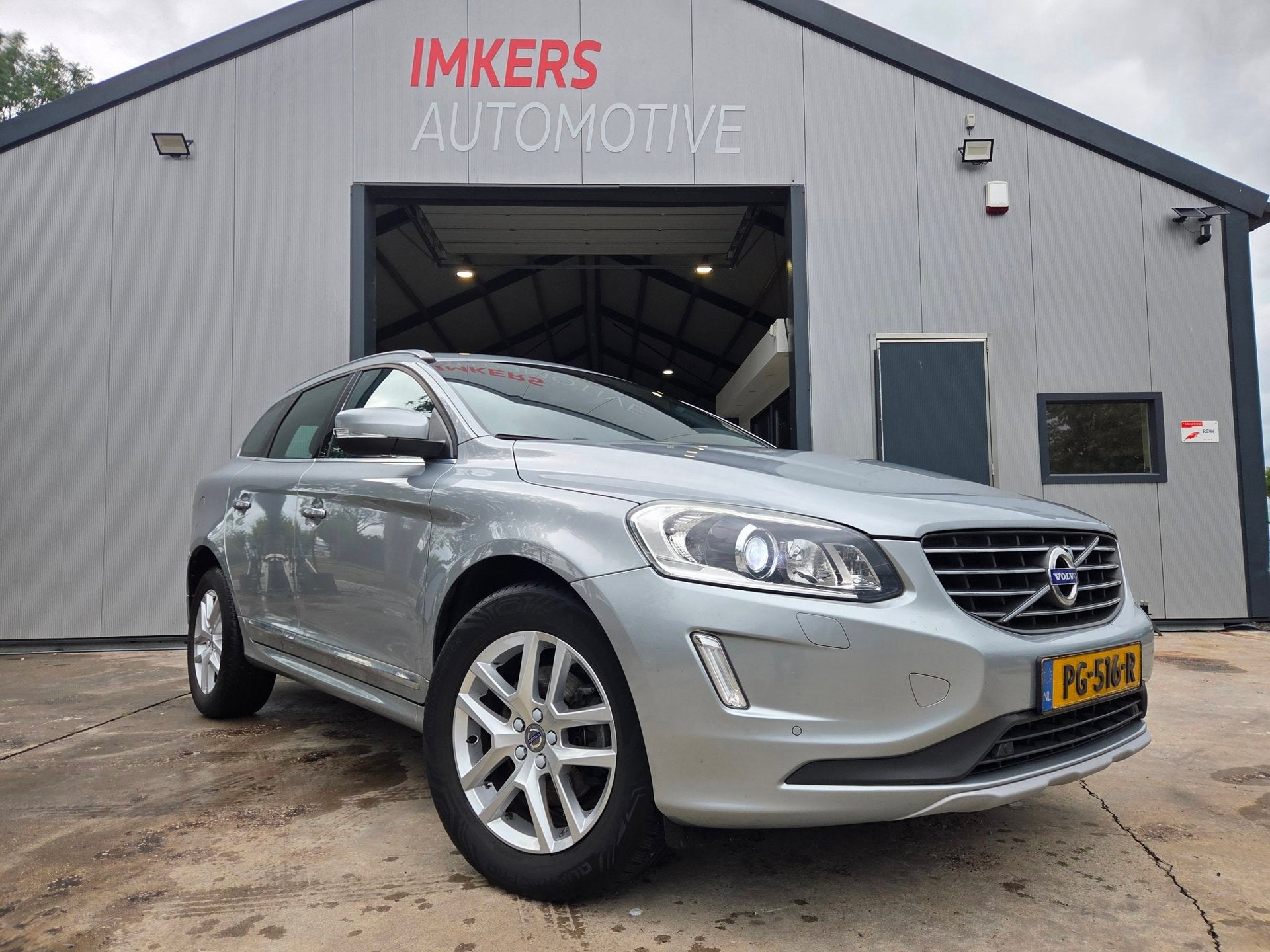Volvo XC60 2.0 D4 FWD Polar+ | Pano | Leer | Camera, Auto's, Volvo, 1969 cc, Bedrijf, SUV of Terreinwagen, 21 km/l