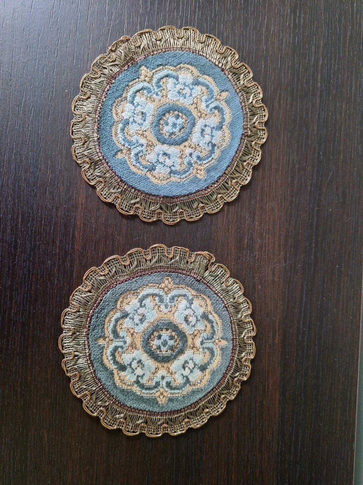 Antieke Vintage blauwe fluwelenkleedjes onderzetters ., Ophalen of Verzenden, Gebruikt, Glas of Kopje