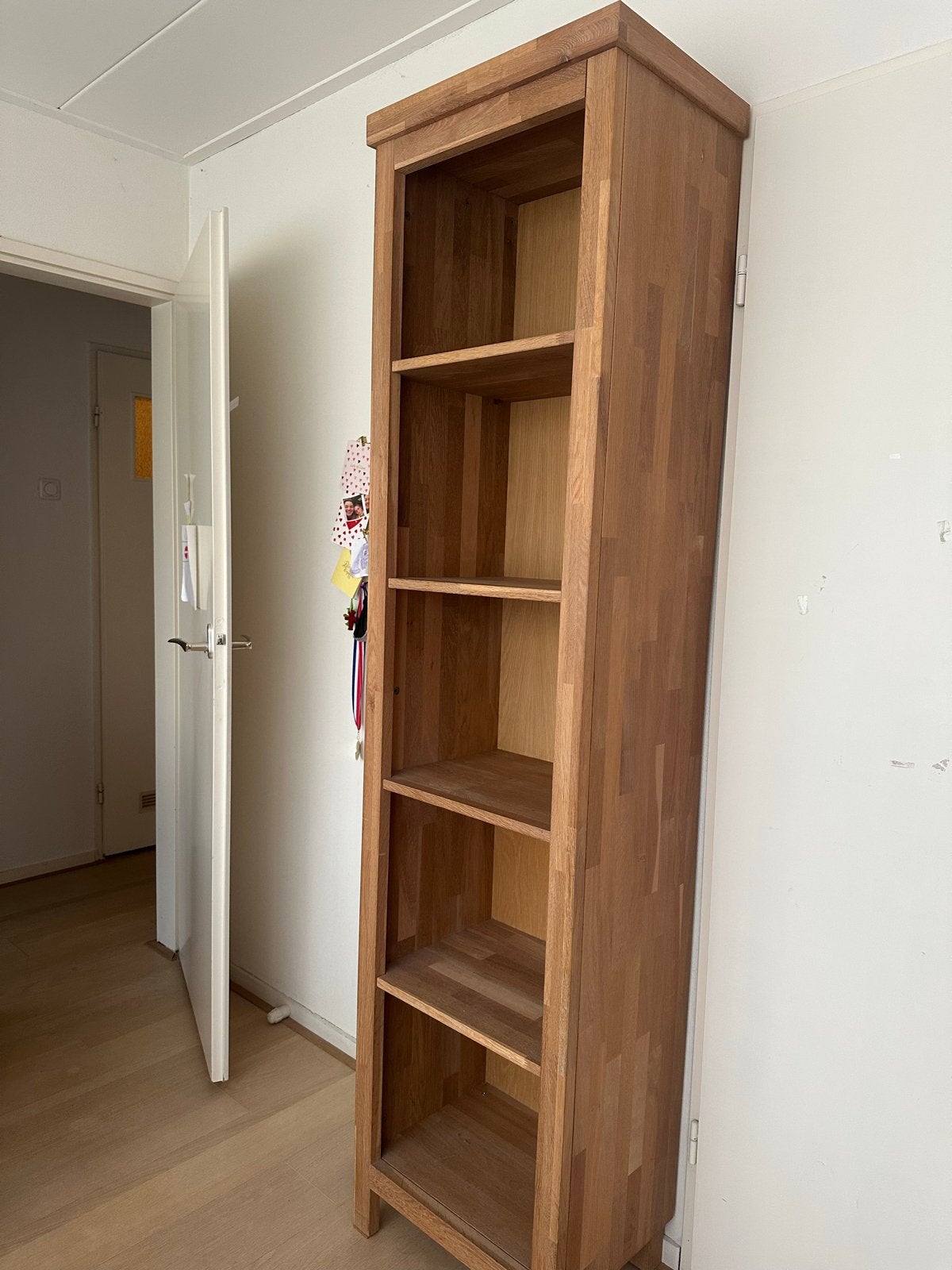 Massief eikenhouten boekenkast met 5 planken van Woood, Ophalen, Met plank(en), 200 cm of meer, Eikenhout