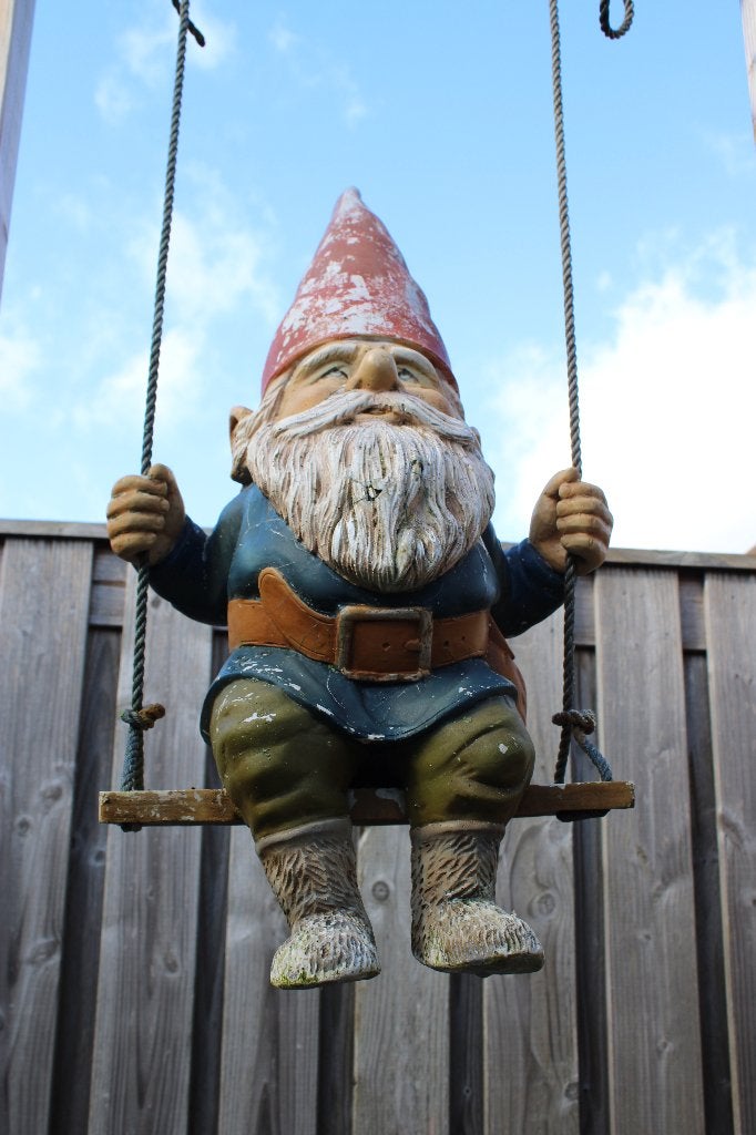 * Schommelende TUINKABOUTER / origineel Rien Poortvliet *, Tuin en Terras, Ophalen, Gebruikt, Tuinkabouter