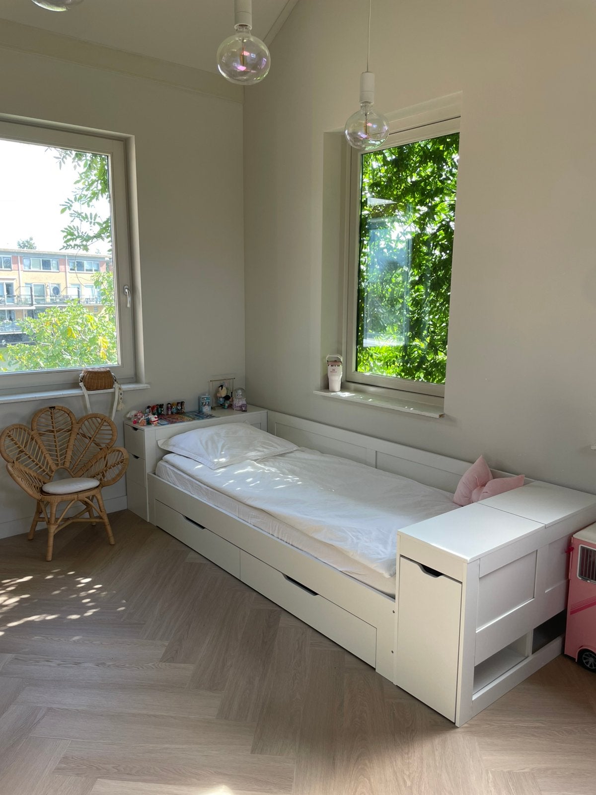 Bed tekoop, Ophalen, 85 tot 100 cm, Zo goed als nieuw, Matras