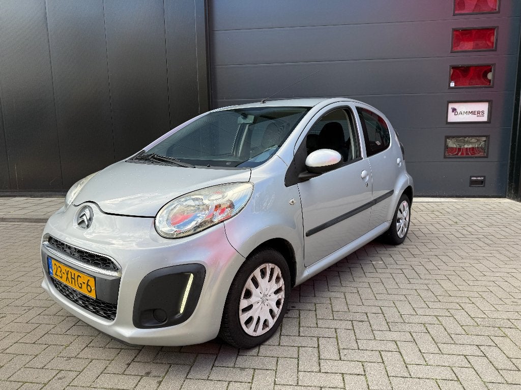 Citroën C1 1.0i Tendance 5D Nieuwe APK 2012 Grijs, Voorwielaandrijving, Stof, Zwart, 4 stoelen
