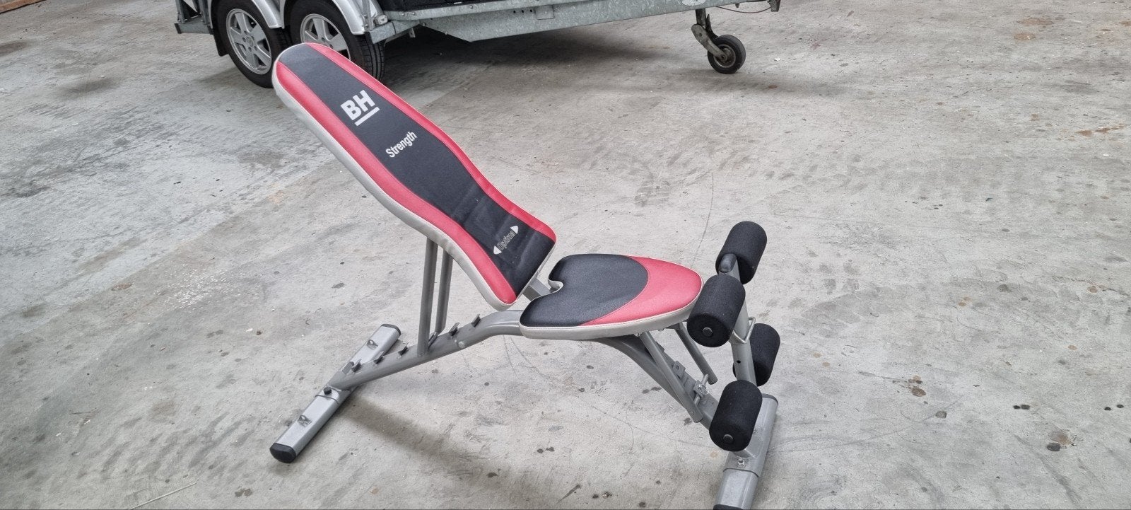 BH Strength Optima Fitnessbank - Verstelbaar, Ophalen of Verzenden, Gebruikt