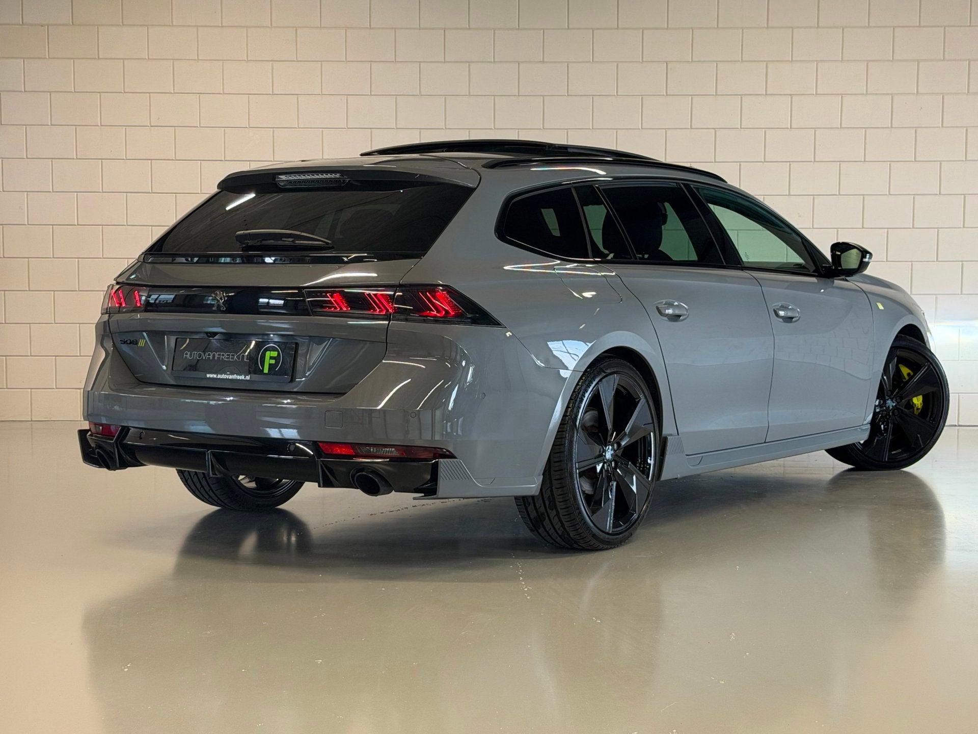 Peugeot 508 SW 1.6 HYbrid Peugeot Sport Engineered PSE | PAN, Automaat, 745 kg, Lichtsensor, Gebruikt