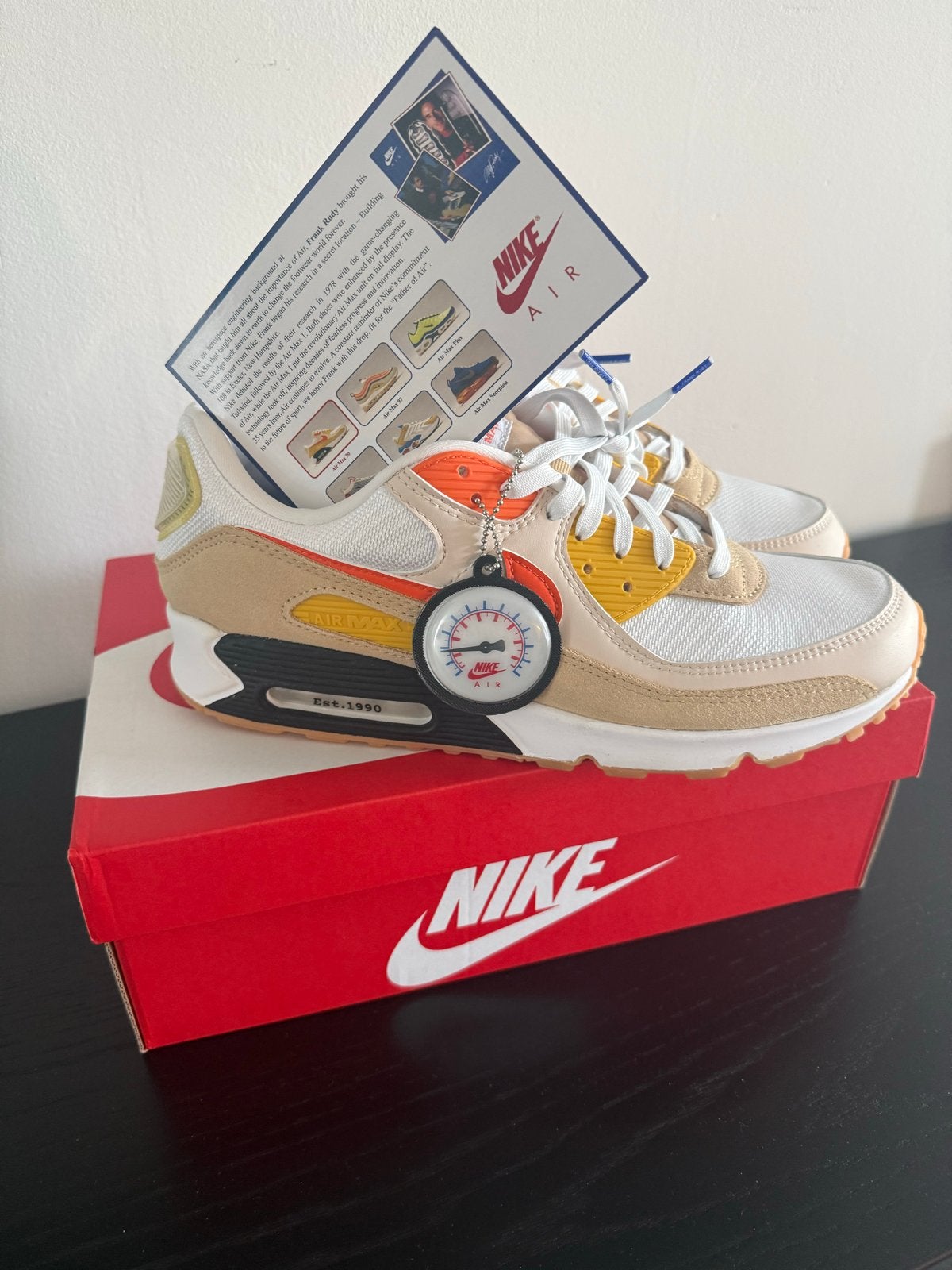 Nike Air Max 90 SE Speciale Editie maat 47,5 - Nieuw in Doos, Ophalen of Verzenden, Nieuw, Overige kleuren, Sneakers of Gympen