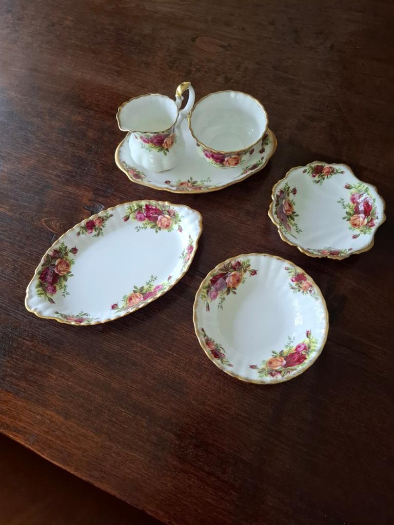 Lotje Royal Albert Old Country Roses Servies Set, Ophalen of Verzenden