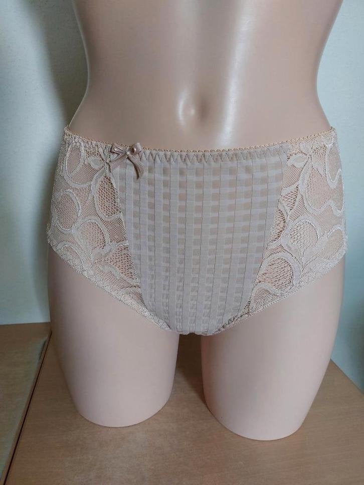 Nieuw prima donna madison
Taille slip 42l, Slip, ., Beige, Ophalen of Verzenden