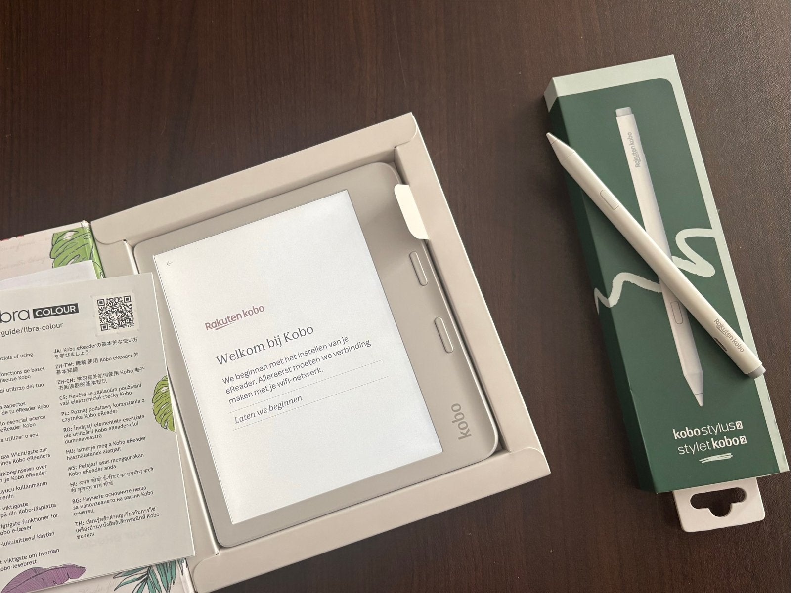 Kobo Libra Colour e-reader met pen (wit) - Zo goed als nieuw, Computers en Software, E-readers, Verzenden, Touchscreen, Zo goed als nieuw