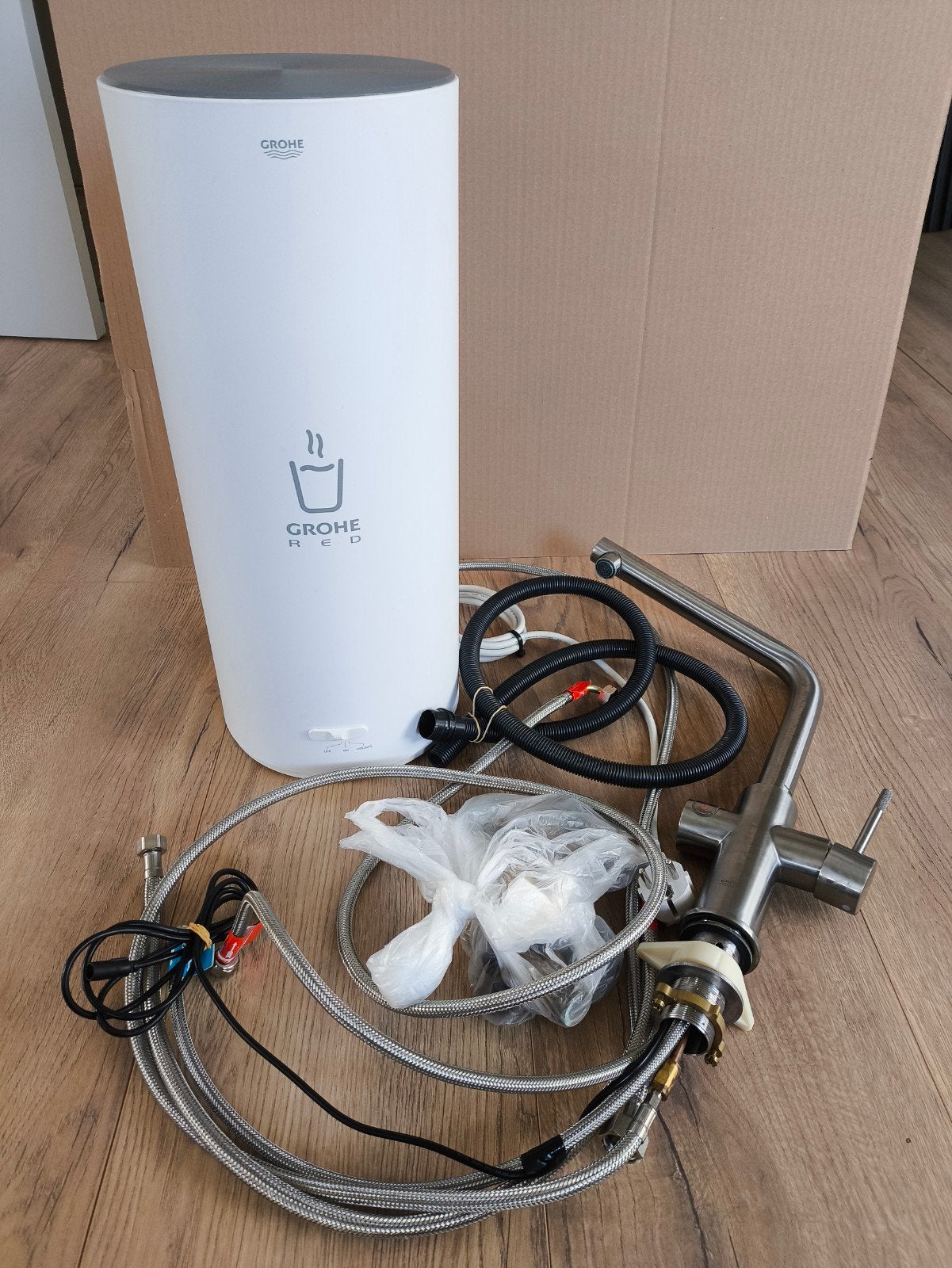 Grohe Red 3-in-1 Quooker met combi boiler 7ltr supersteel, Ophalen, Boiler, Zo goed als nieuw, Minder dan 20 liter