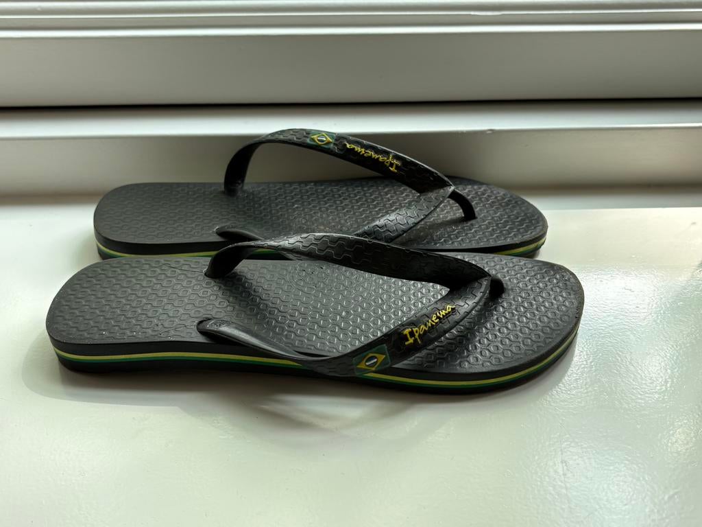 Slippers zwart Ipanema maat 39-40, Ophalen of Verzenden, Zo goed als nieuw, Zwart