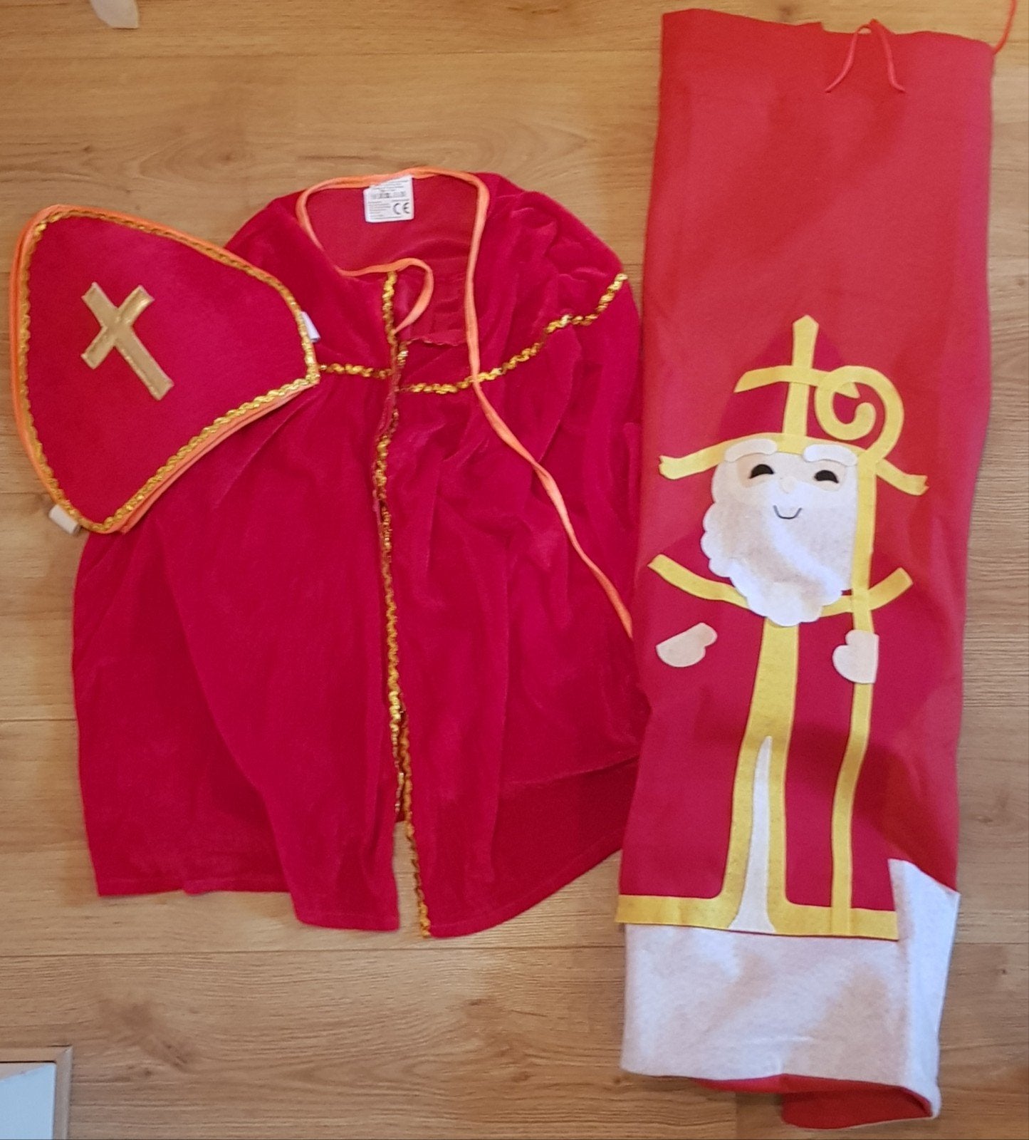 SINTERKLAAS VERKLEEDSET, Ophalen of Verzenden, Zo goed als nieuw
