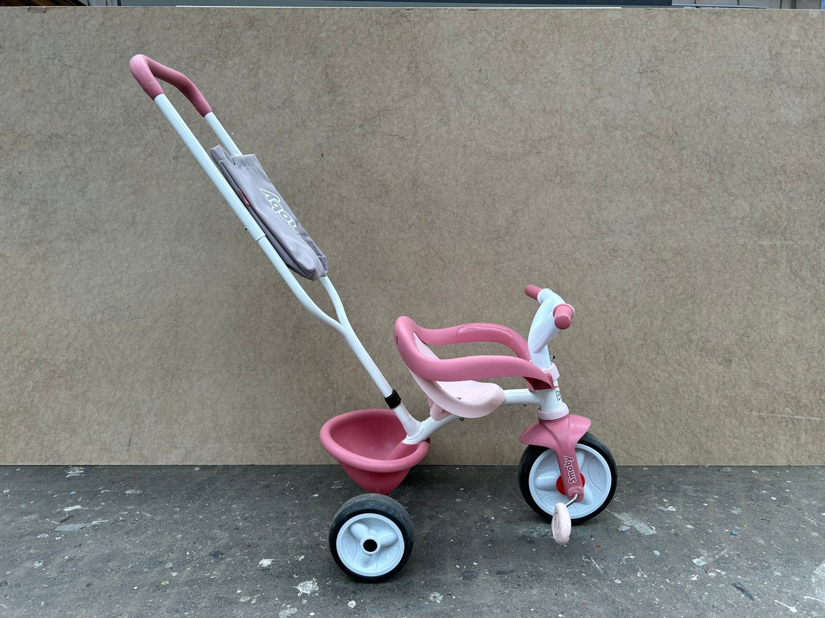 Kinderfietsje, Ophalen, Zo goed als nieuw