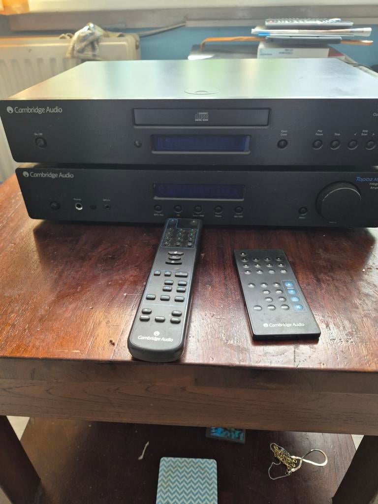 Cambridge Audio topaz cd 10A cd-speler en een topaz am 10, Overige merken, Zo goed als nieuw, Cd-speler, Losse componenten