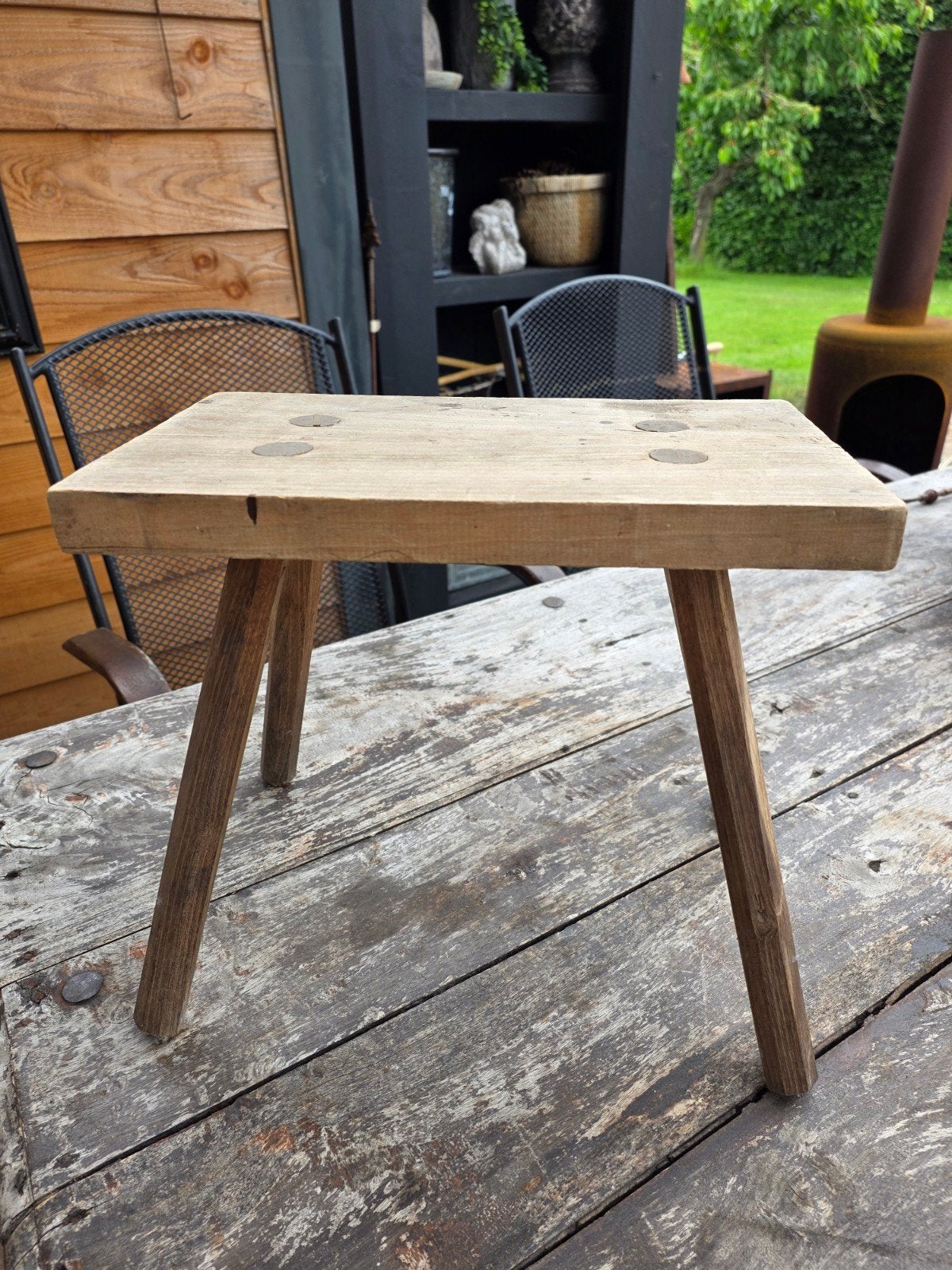 Brocante landelijke oud houten kruk, Ophalen of Verzenden, Rechthoekig, Hout