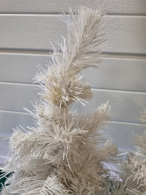 kerstboompjes wit decoratie [a933], Diversen, Kerst, Ophalen of Verzenden, 'T Olde Gre-j, Info@toldegrej.nl, Endepoelstraat 20f Didam