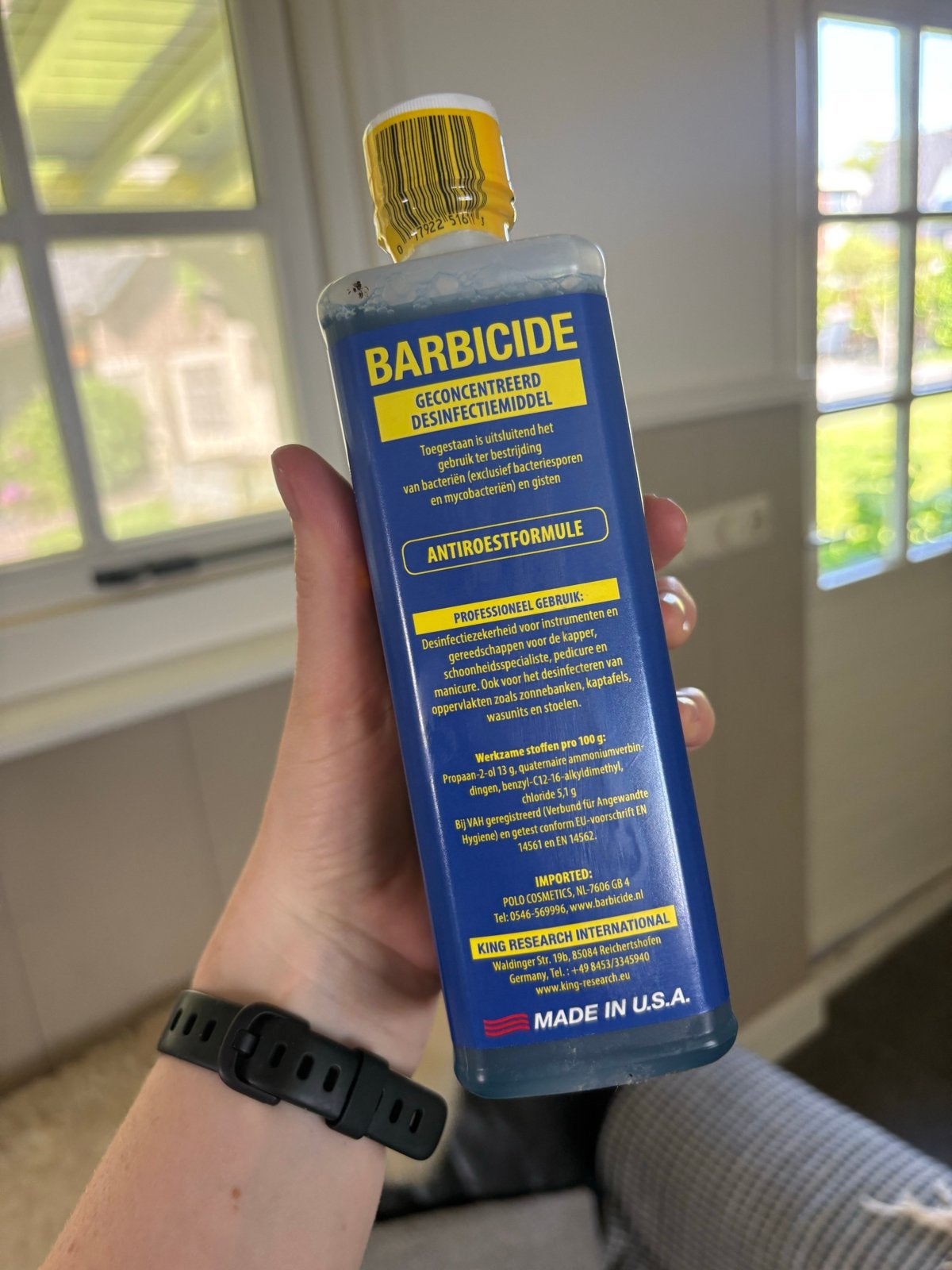 Barbicide ongeopend, Ophalen, Nieuw, Handen en Nagels