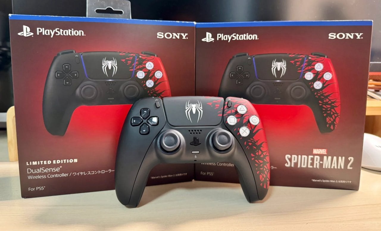 PS5 Limited Edition Spider-Man 2 Sony Controller., Ophalen, PlayStation 5, Zo goed als nieuw, Controller