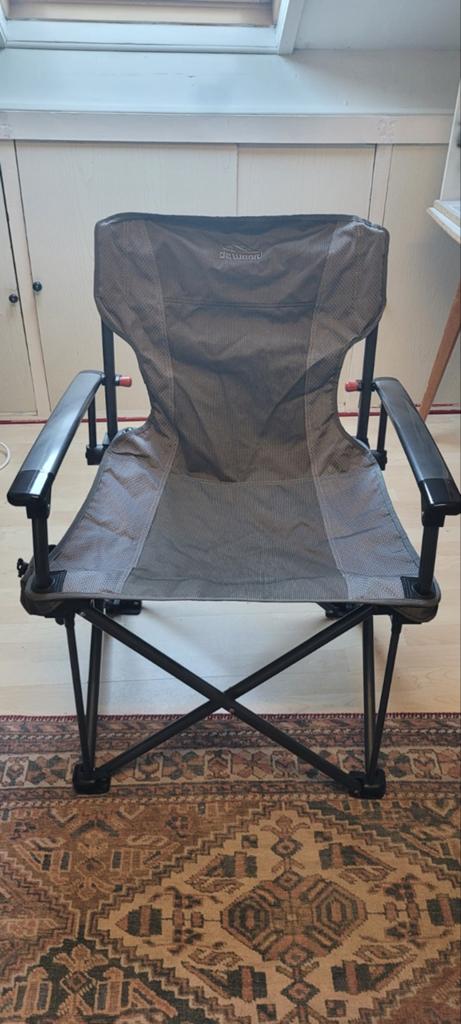 2x De Waard Camping-/vis stoeltjes inklapbaar met draagzak., Ophalen, Zo goed als nieuw, Campingstoel