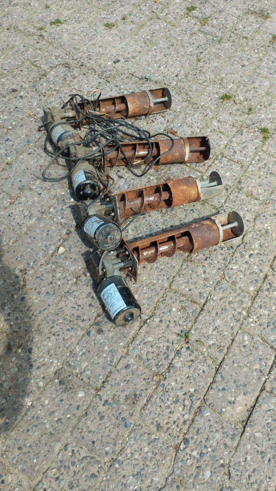 Nedap 8009589 Elektromotoren met vijzel, Dieren en Toebehoren, Stalling en Weidegang