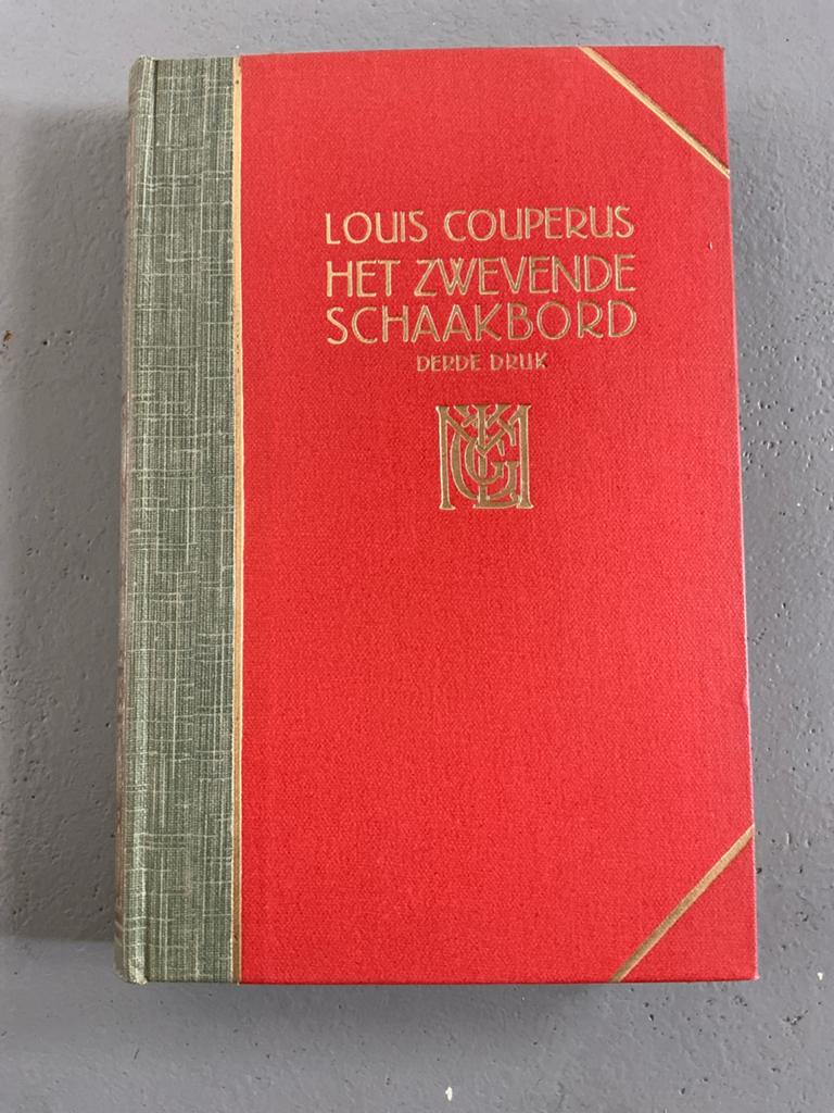 Het Zwevende Schaakbord - Louis Couperus (3e druk), Boeken, Romans, Ophalen of Verzenden, Gelezen, Nederland