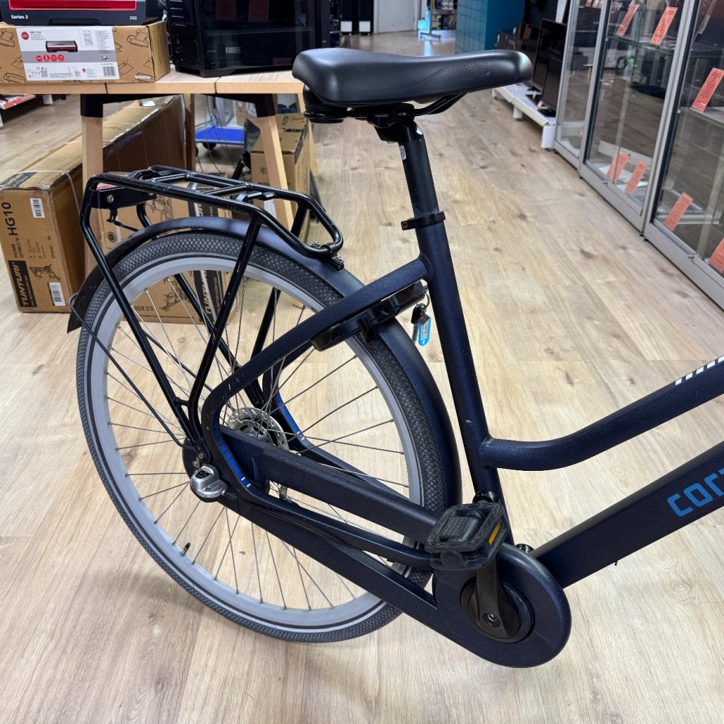 Cortina Common Family Damesfiets Blauw | Nette Staat, Fietsen en Brommers, Cortina, Zo goed als nieuw, Support@cortina.com, Via E. Fermi, 24
36075 Montecchio Maggiore (VI)
Italy