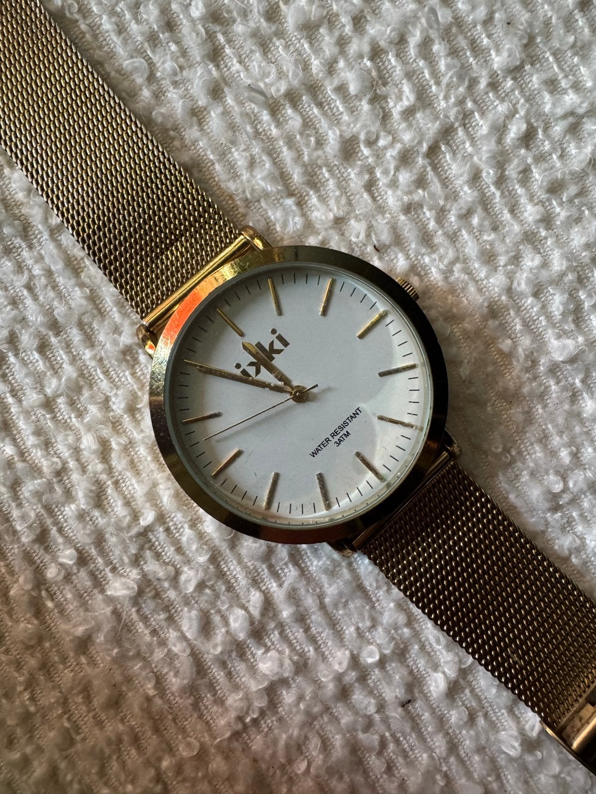Ikki Horloge Goud met Witte Wijzerplaat, Overige merken, Gebruikt, Polshorloge, Overige materialen