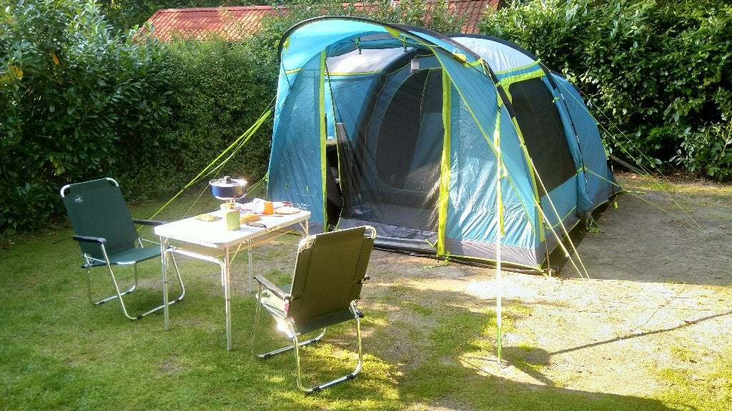 Vier persoons Coleman Castle Pines Black-out tent, Ophalen of Verzenden, Gebruikt, Tot en met 4
