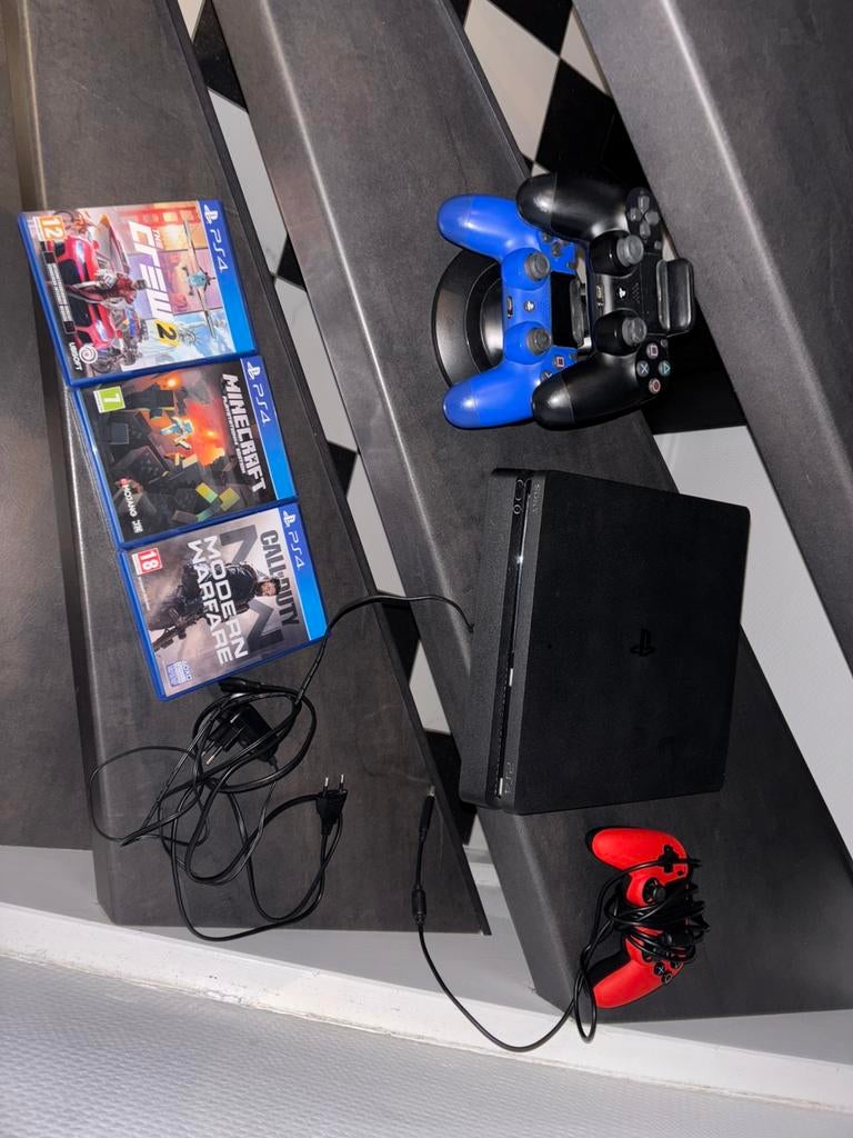PlayStation 4 met accesoires, Met games, Ophalen of Verzenden, Zo goed als nieuw, Original