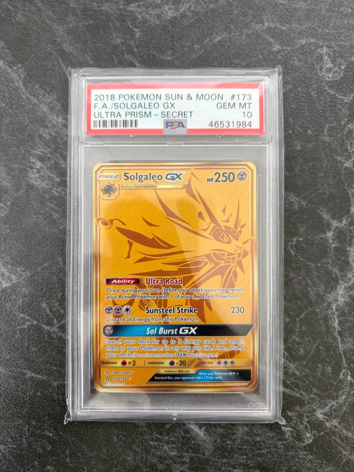 PSA 10 Solgaleo GX & Lunala GX Gold Secret Rare, Ophalen of Verzenden, Zo goed als nieuw, Losse kaart, Foil