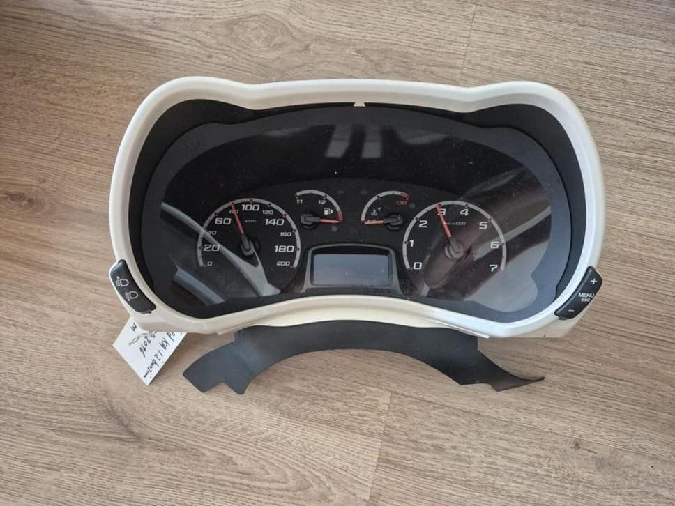 Dashboard Ford KA 1.2 benzine (2008-2016), Ophalen of Verzenden, Gebruikt, Ford