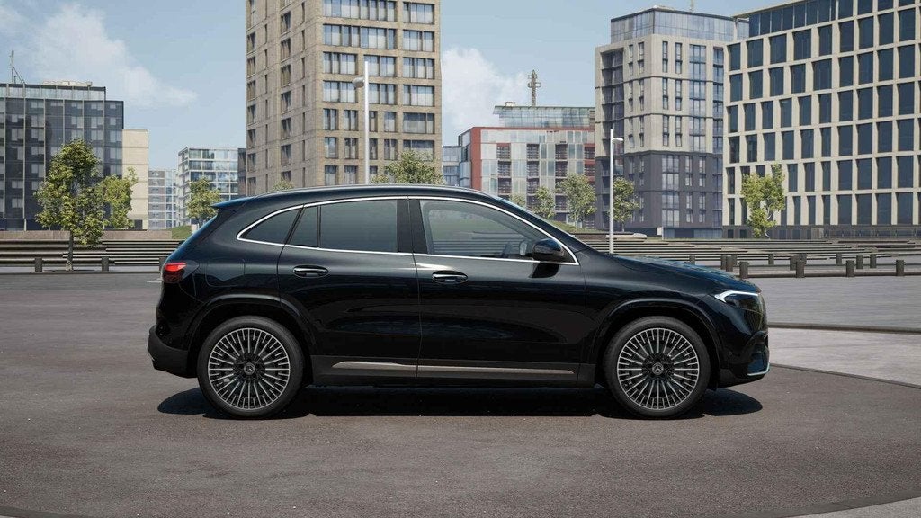 Mercedes-Benz EQA 300 4MATIC AMG Line 67 kWh | Premium pakke, Auto's, Mercedes-Benz, Automaat, 228 pk, Zwart, Zwart