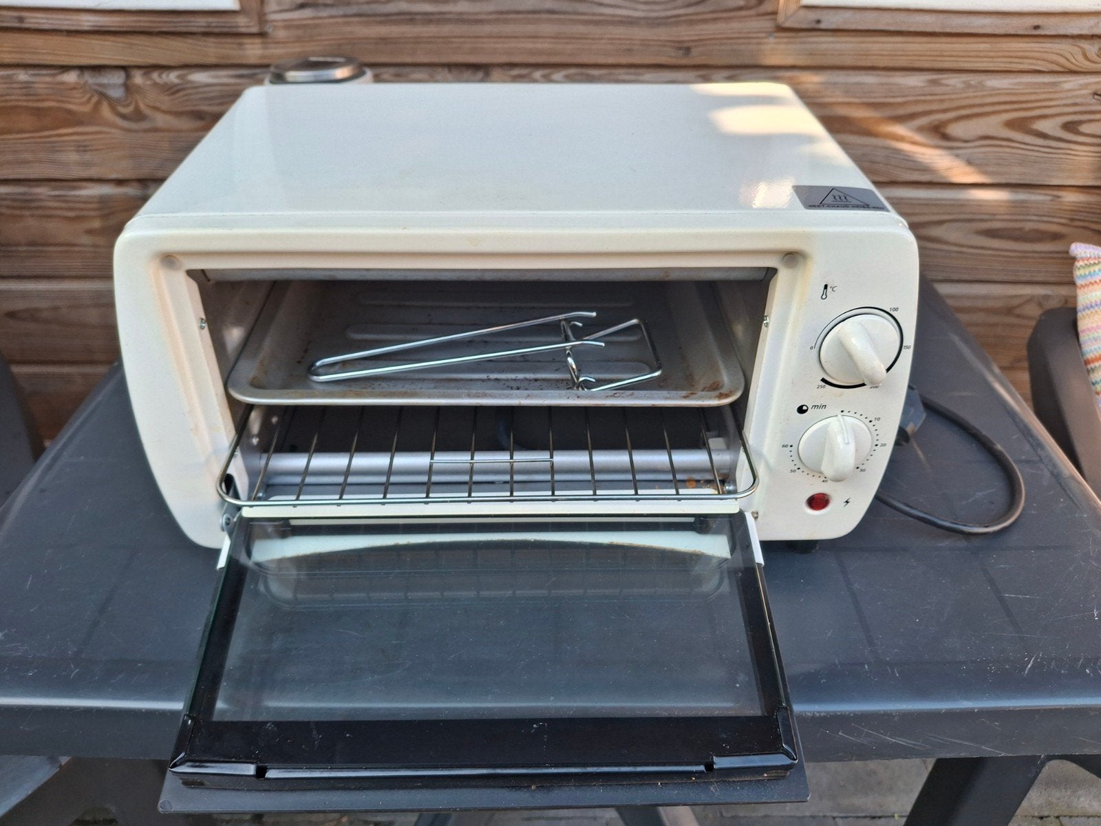 Mini oventje Tomado 650 Watt, Witgoed en Apparatuur, Ovens, Ophalen of Verzenden, Zo goed als nieuw, Minder dan 45 cm, Minder dan 45 cm