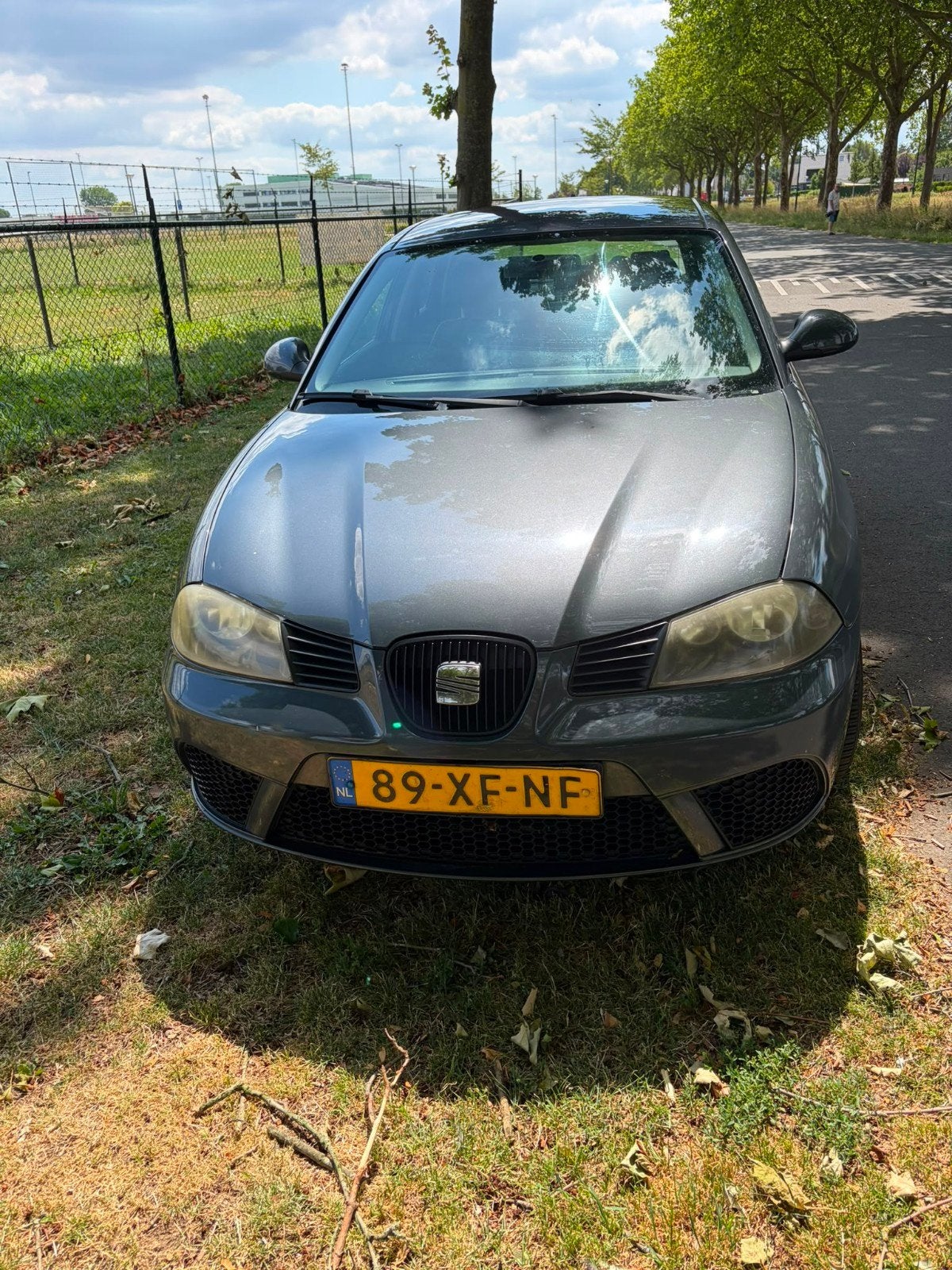 Seat Ibiza 1.4 16V 63KW 5DRS 2007 Grijs, Auto's, Voorwielaandrijving, 40 €/maand, Zwart, Ibiza