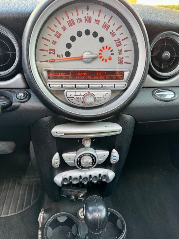Mini CLUBMAN 1.6 One Business Line AUT LEER PANO NAP APK 10-, Auto's, Mini, Euro 5, 15 km/l, Clubman, 4 cilinders