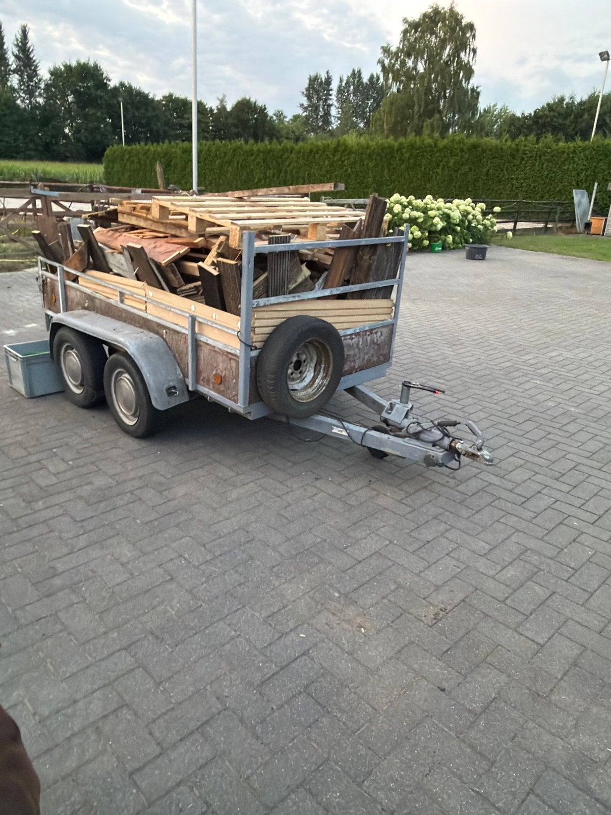 Gratis af te halen hout, zelf overladen, Doe-het-zelf en Verbouw, Hout en Planken, Ophalen, Gebruikt, Balk, Overige houtsoorten