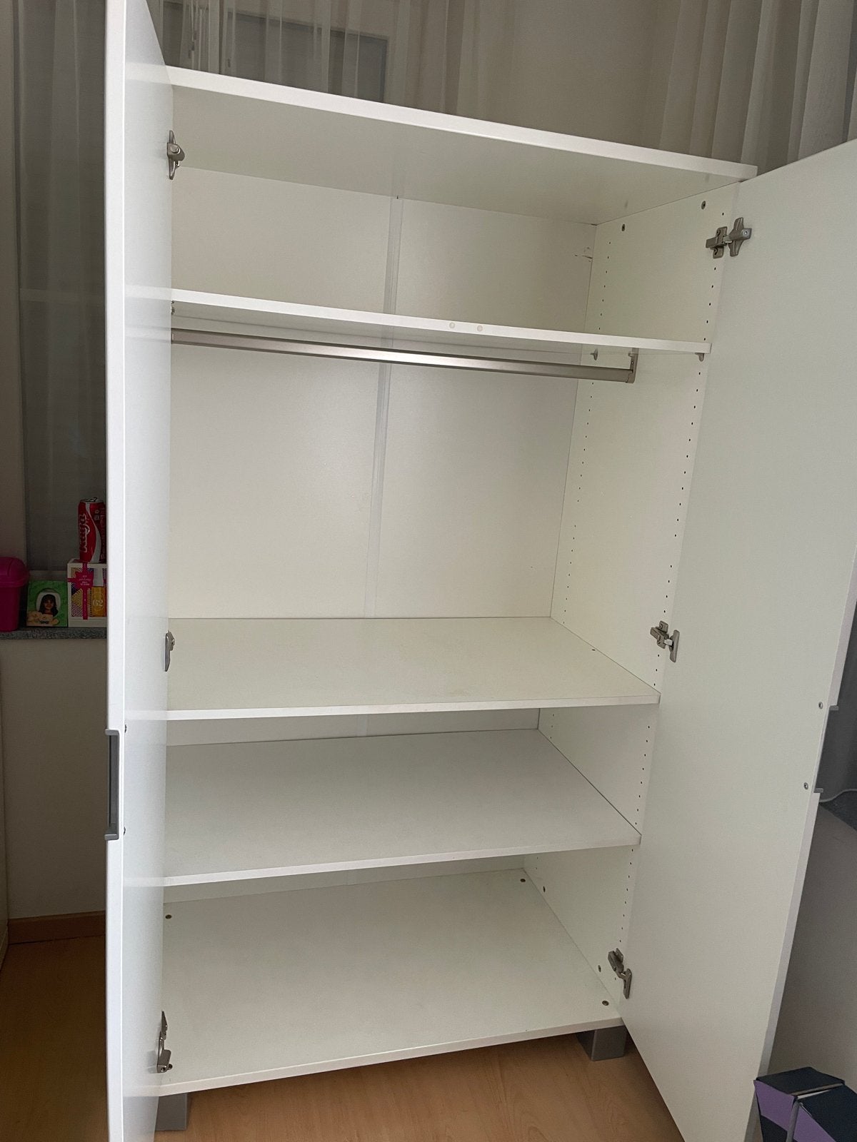 Witte kinder kleerkast, Ophalen, Met deur(en), Gebruikt, 50 tot 100 cm
