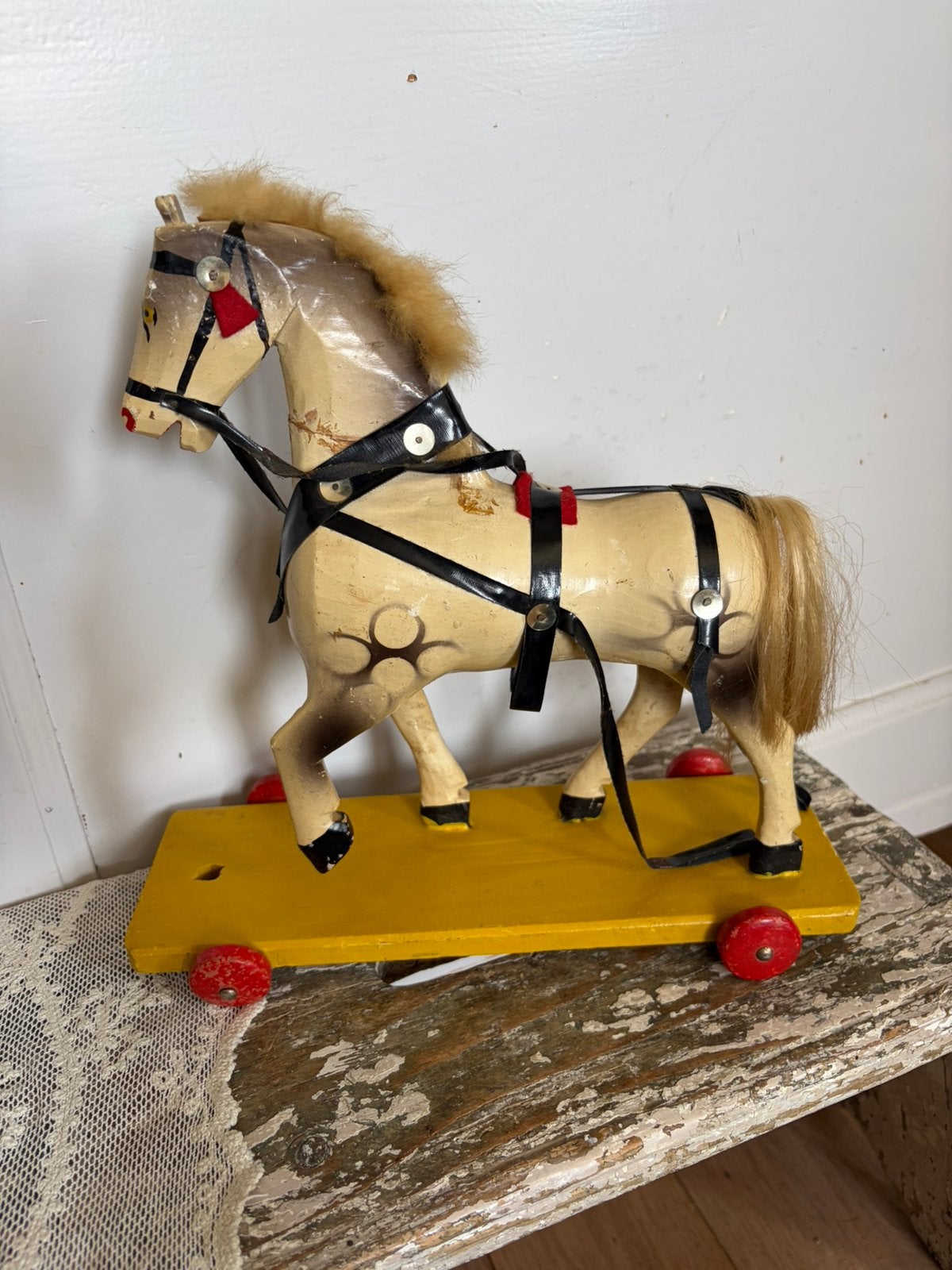 Vintage /oud houten trek paardje op wieltjes, Ophalen of Verzenden