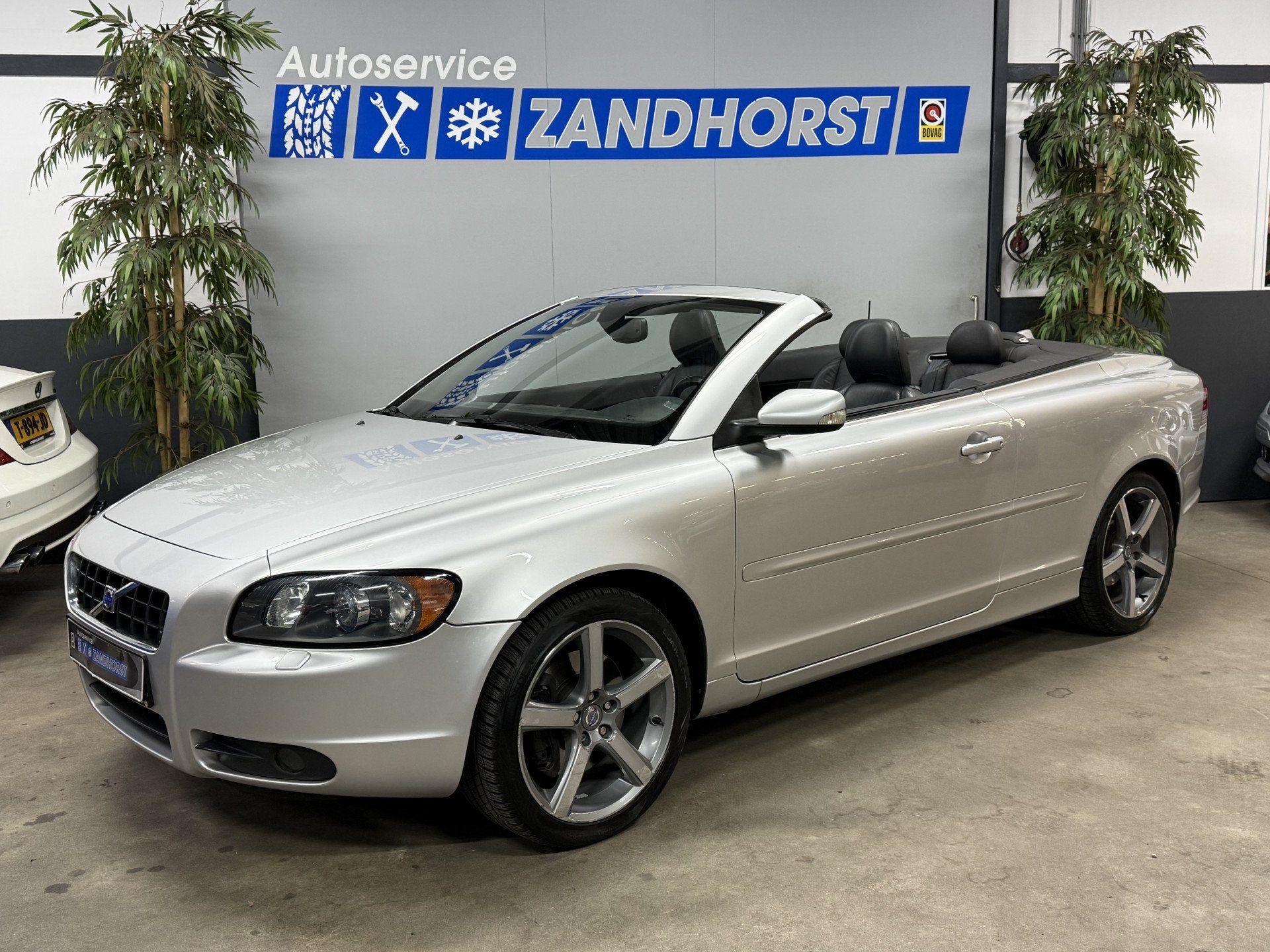 Volvo C70 Convertible 2.4i Summum // Leer // Xenon // lm vel, C70, Gebruikt, Zwart, Cabriolet