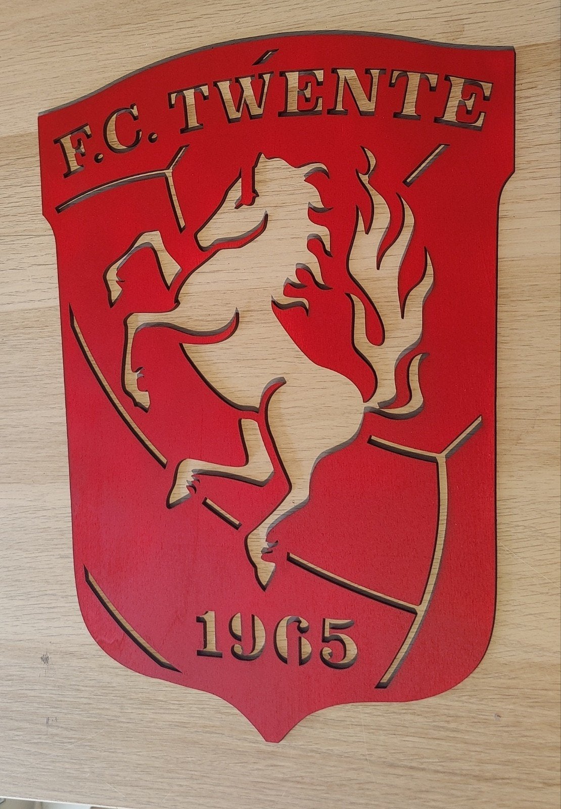 FC Twente Logo Hout 3D – 38 cm – Wanddecoratie, Verzenden, Nieuw, F.C. Twente, Vaantje of Sjaal