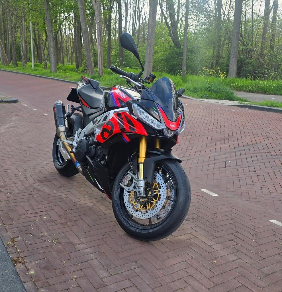 Aprilia Tuono V4 1100 Factory, Overige merken, Handvatverwarming, Occasion, 4 cilinders